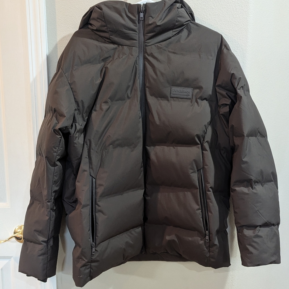 Dutch Bros Puffy Gray Winter Coat